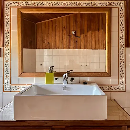Casa de hóspedes Glamping Do Zê *