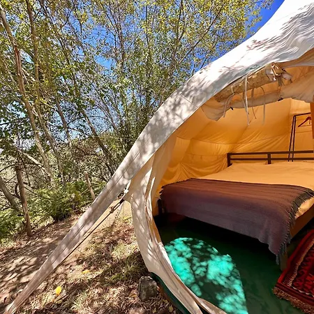Casa de hóspedes Glamping Do Zê