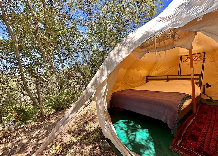Casa de hóspedes Glamping Do Zê